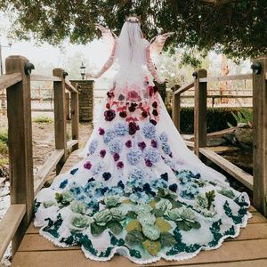 Meet your Posher, RoyalSiren